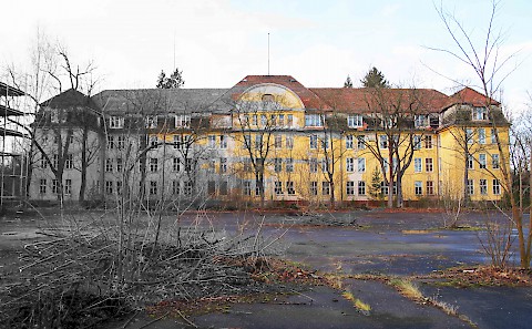 Umbau Mannschaftsgebäude // INFA quartier -